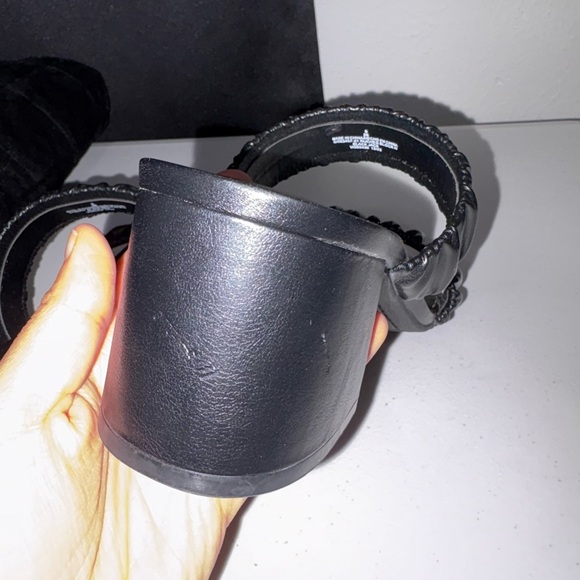 NWOT Old Navy Faux-Leather Strappy Block-Heel  Mule Sandals Size: 9 - Picture 5 of 10